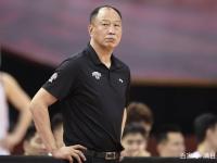 赛地聚焦：意大利杯今晨热度飙升，上海久事队长鼓劲，质疑声仍在，控场能力受关注的简单介绍-九游电竞官网