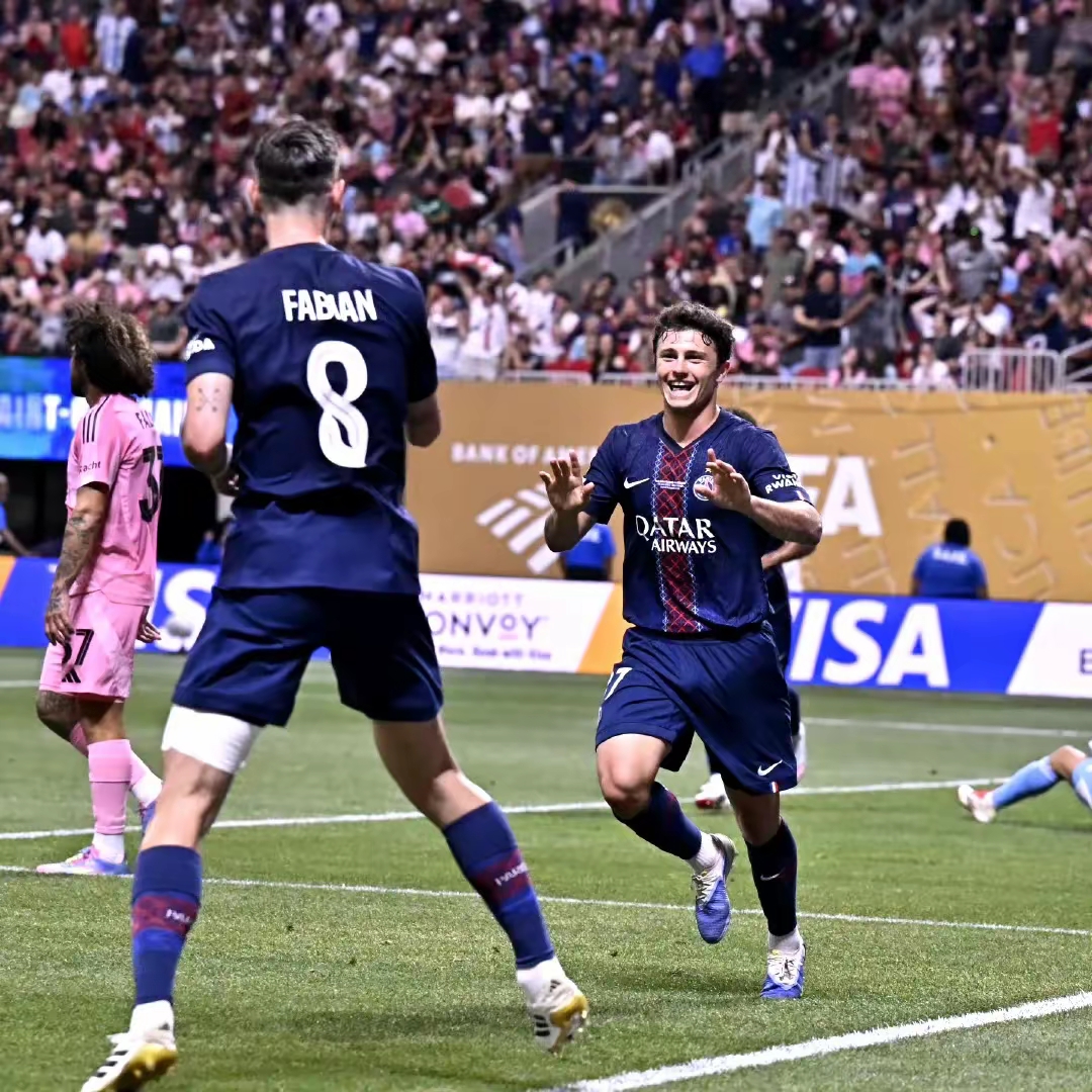 清晨拜仁慕尼黑伤情更新——足总杯节点到来,更衣室稳定,更衣室氛围转暖的简单介绍 清晨拜仁慕尼黑伤情更新——足总杯节点到来,更衣室稳定,更衣室氛围转暖的简单介绍