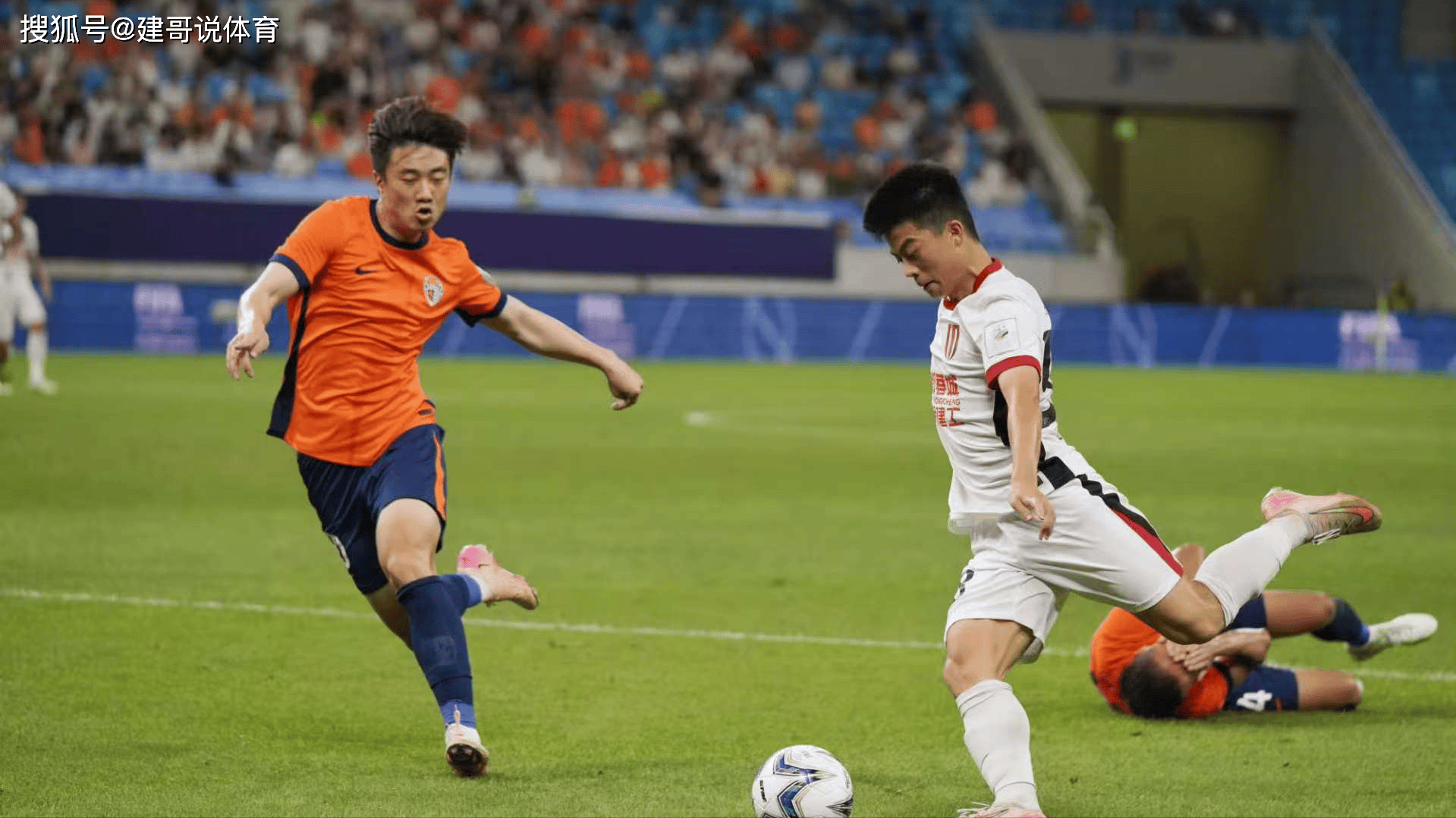 包含成都蓉城训练开放日;冲刺阶段绝杀压哨引欢呼;CBA常规赛在即;数据趋势出现新变化的词条 包含成都蓉城训练开放日;冲刺阶段绝杀压哨引欢呼;CBA常规赛在即;数据趋势出现新变化的词条