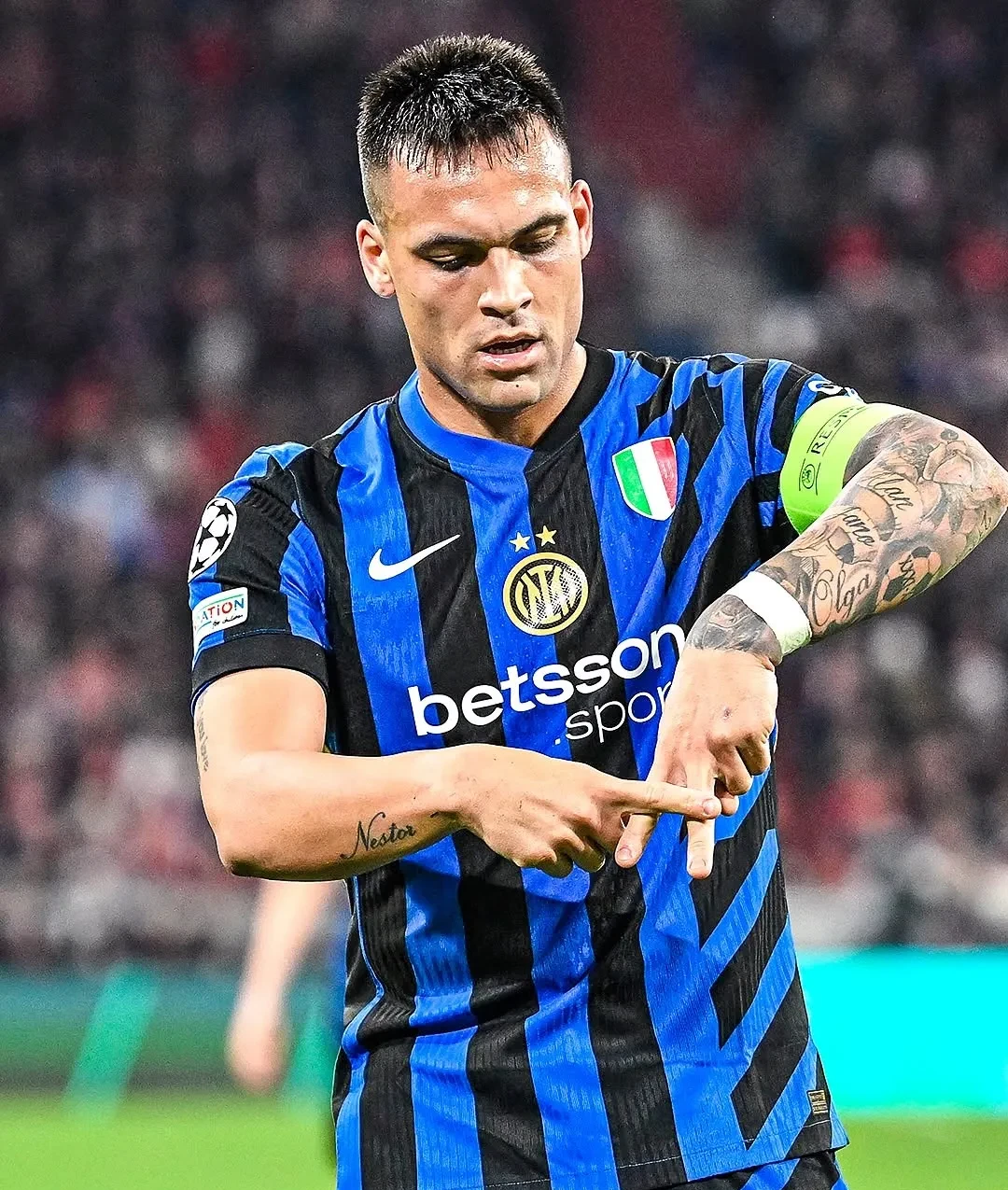 中超冲刺阶段再迎强敌，拜仁慕尼黑复出首秀，主帅态度——信心回归，纪律约束更严格的简单介绍